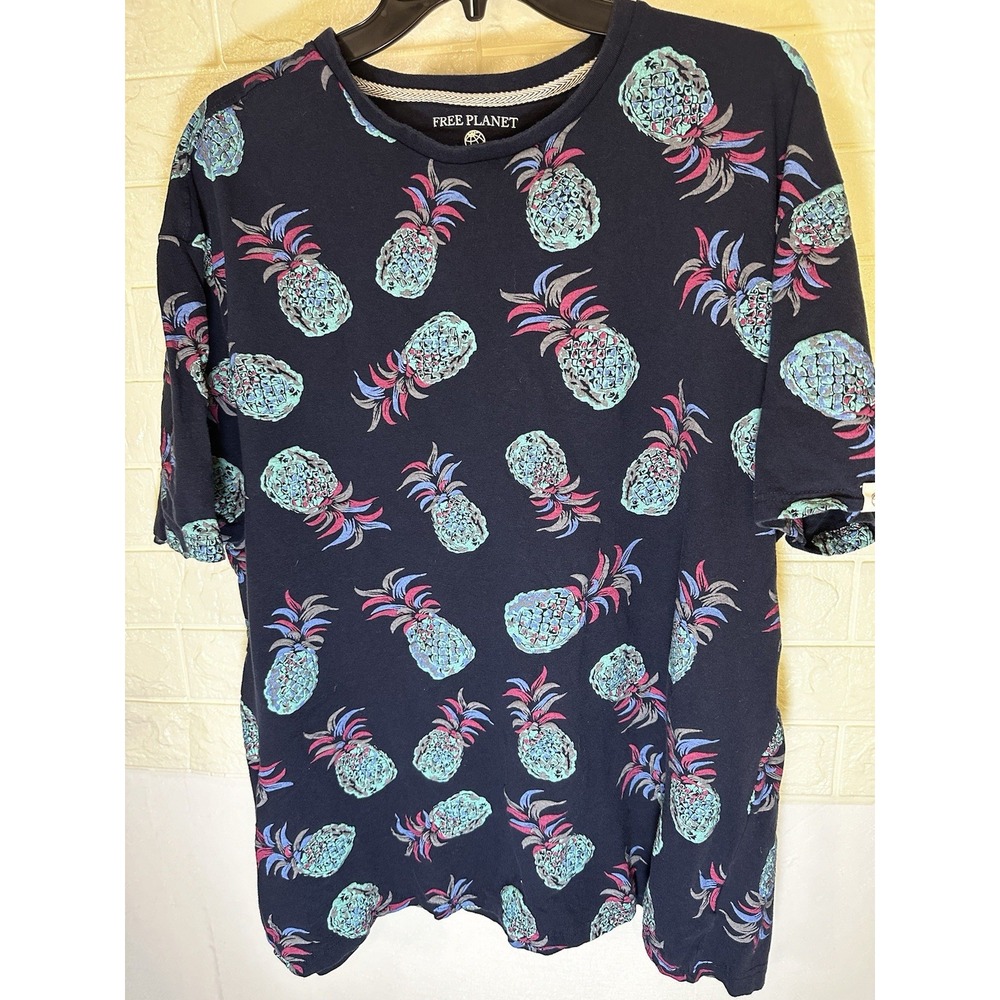 Free Planet T Shirt Men's XL‎ Multicolor Pineapple Short Sleeves Stretch Tee